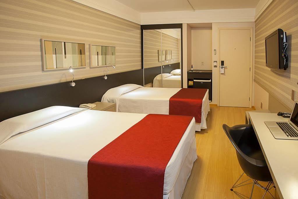 Marília Max Plaza Hotel מראה חיצוני תמונה