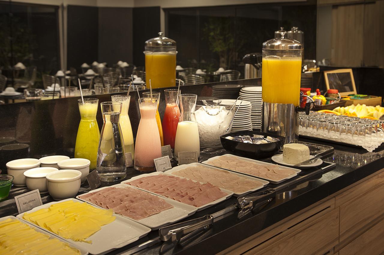 Marília Max Plaza Hotel מראה חיצוני תמונה